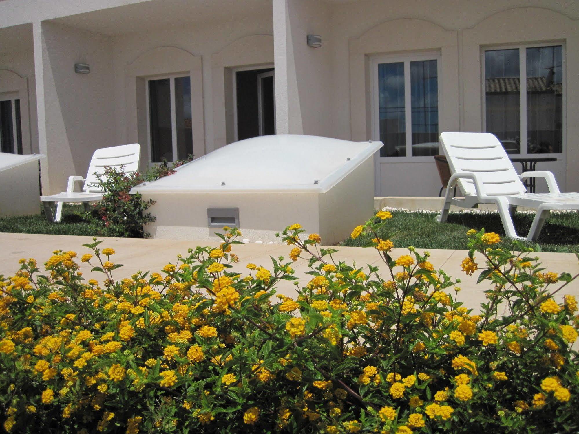 Hotel Mira Sagres Віла-ду-Бішпу Екстер'єр фото